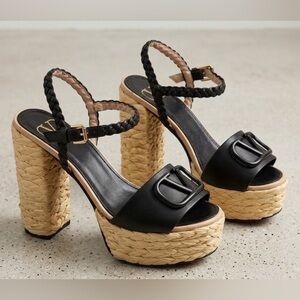 Valentino Garavani V-Logo Black Leather Platform Sandals Size 36 EU